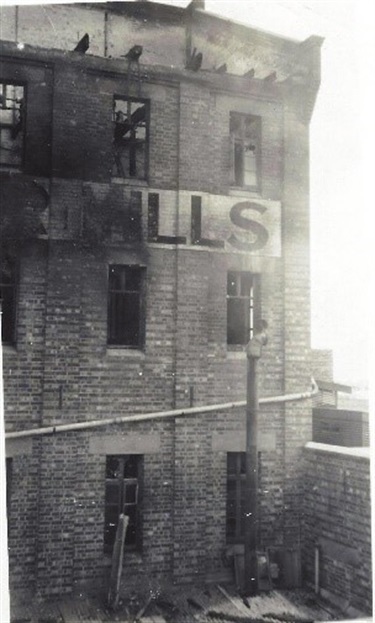 Charlicks Mill fire 1933