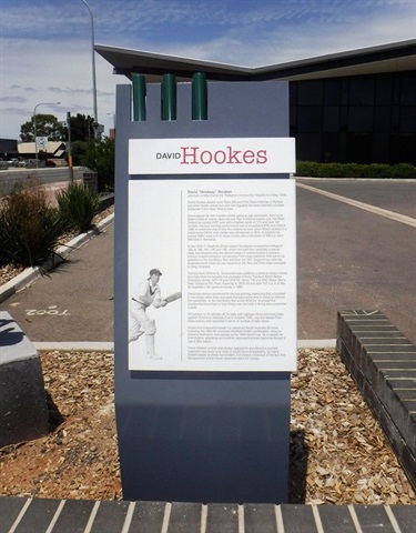David Hookes sculpture 2017 Ashwin Parade and South Road 2