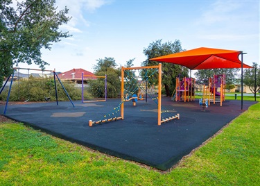 Florence St playground 3
