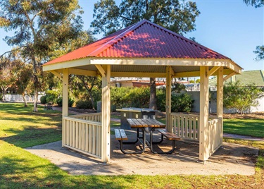 Frank Norton Reserve rotunda