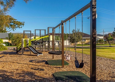 Kevin Ave playground 4