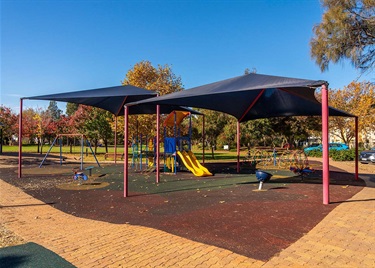 Mile End Common playground