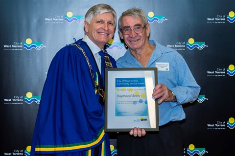 community_service_award_raymond_betts