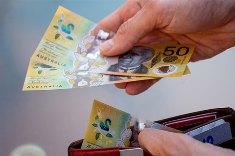 Wallet-money.jpg