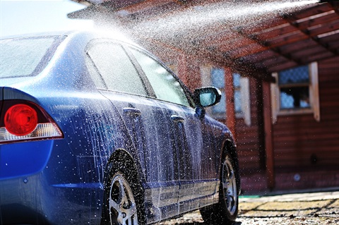 washing-car-with-bore-water.jpg