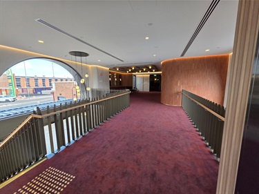 Upstairs-landing.jpg
