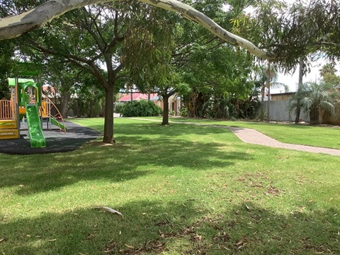 Lesley-Street-Reserve.jpg