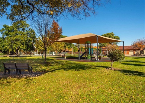 park-small.jpg