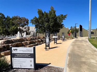 Richmond Oval Playspace Gym