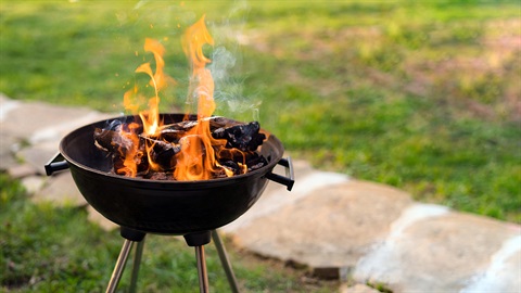 Burning-Wood-In-Barbeque.jpg