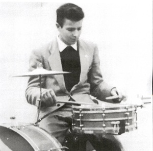 Bill Clarke on drums 1960.jpg